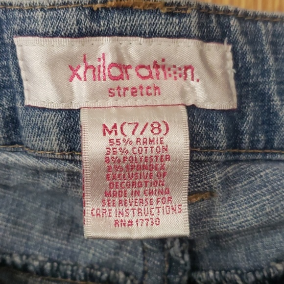 Blue jeans - Picture 2 of 3